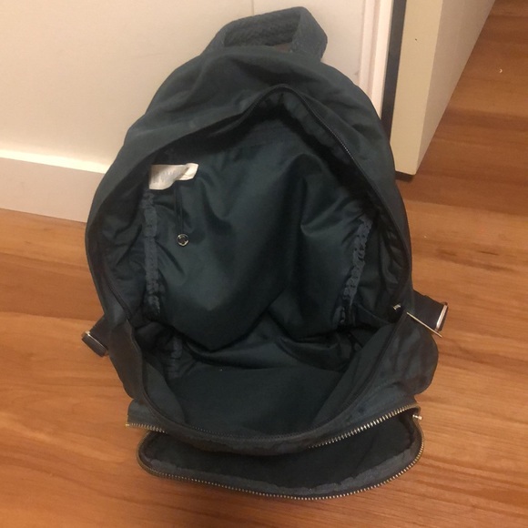 Lulu Lemon Everywhere Backpack - Picture 4 of 9